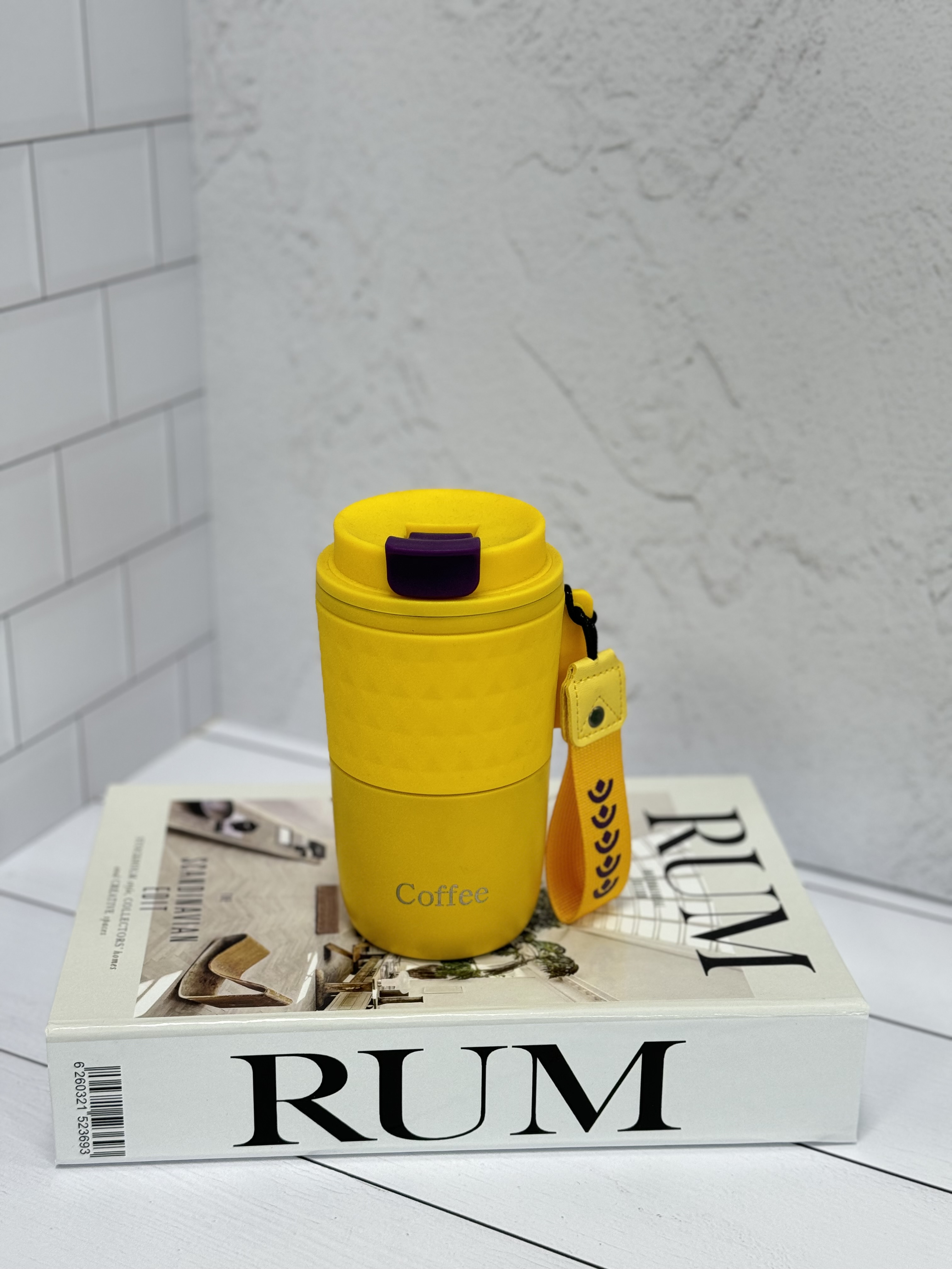 رنگ زرد بنفش